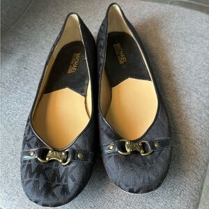 MICHAEL MICHAEL KORS Women's Black Leather Loafers Flats Size 6 M EUC